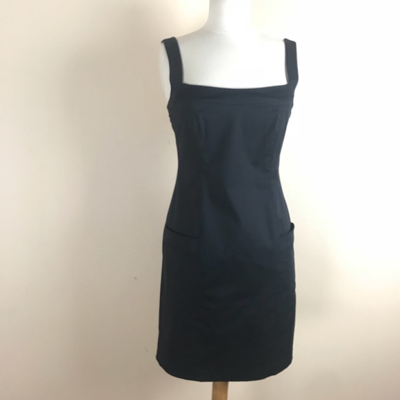 Elie Tahari Dresses & Skirts - ELIE TAHARI Sleeveless dress with pockets sundress
